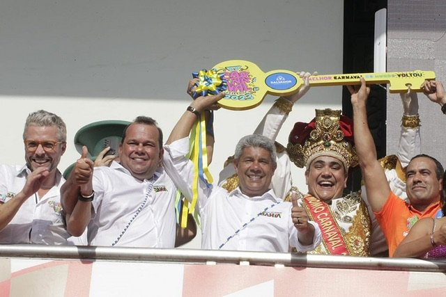 Jerônimo Rodrigues apresenta balanço oficial do Carnaval da Bahia 2026 nesta quarta (18)