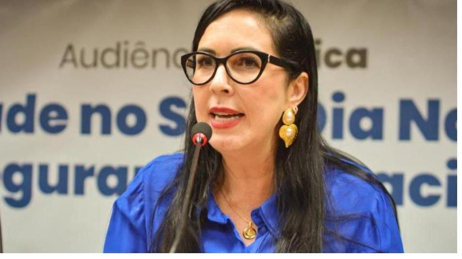 Ludmila Fiscina cobra urgência por reforma de parque estratégico em Alagoinhas