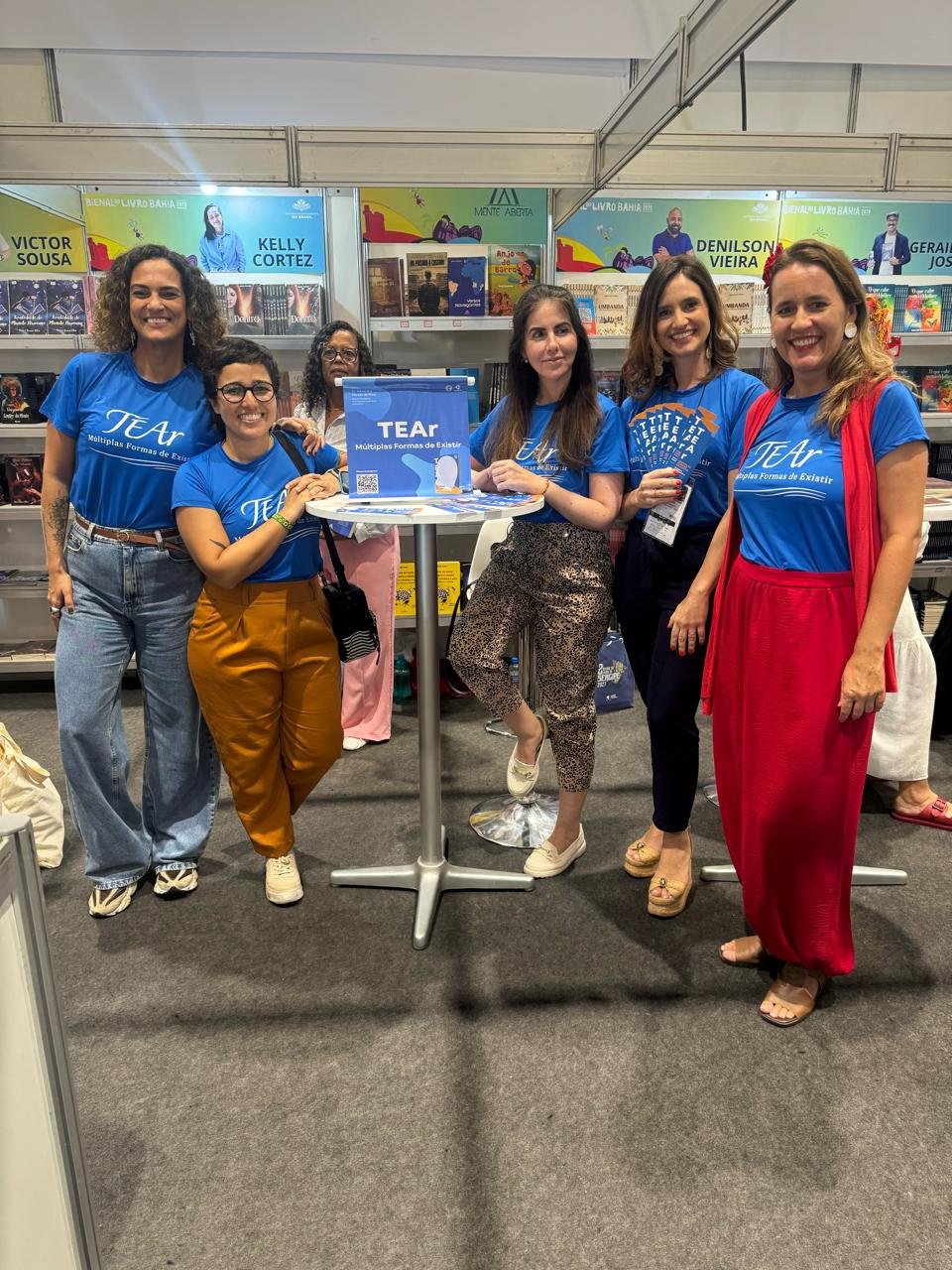 Livro “TEAr – Múltiplas Formas de Existir” reúne 26 autobiografias e propõe novo olhar sobre o autismo