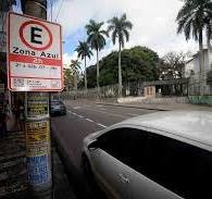 ESTACIONAMENTO ILEGAL EM ÁREA HISTÓRICA: Prefeitura de Salvador é condenada e vira alvo de críticas