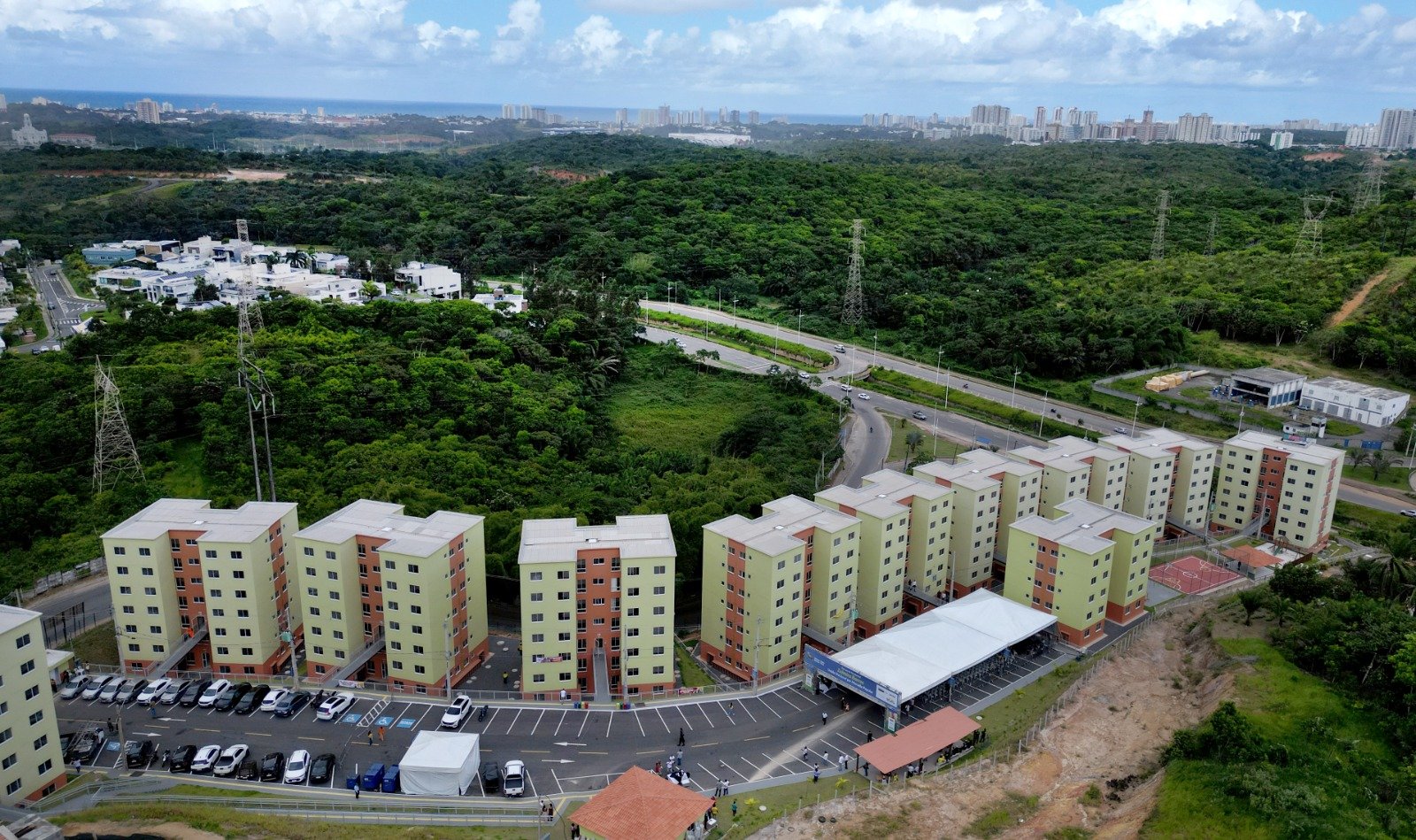 Entrega do Residencial Zulmira Barros, do programa Minha Casa, Minha Vida, beneficia 300 famílias em Salvador