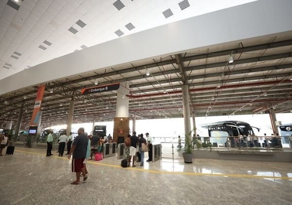“Explosão de viagens no São João: Salvador terá operação reforçada na rodoviária e ferry-boat para quase 400 mil passageiros”
