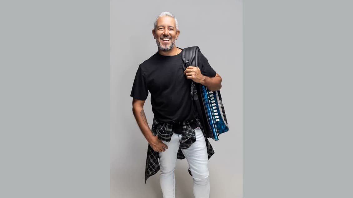 Jó Miranda celebra 18 anos de carreira e integra programação do São João da Bahia em Salvador