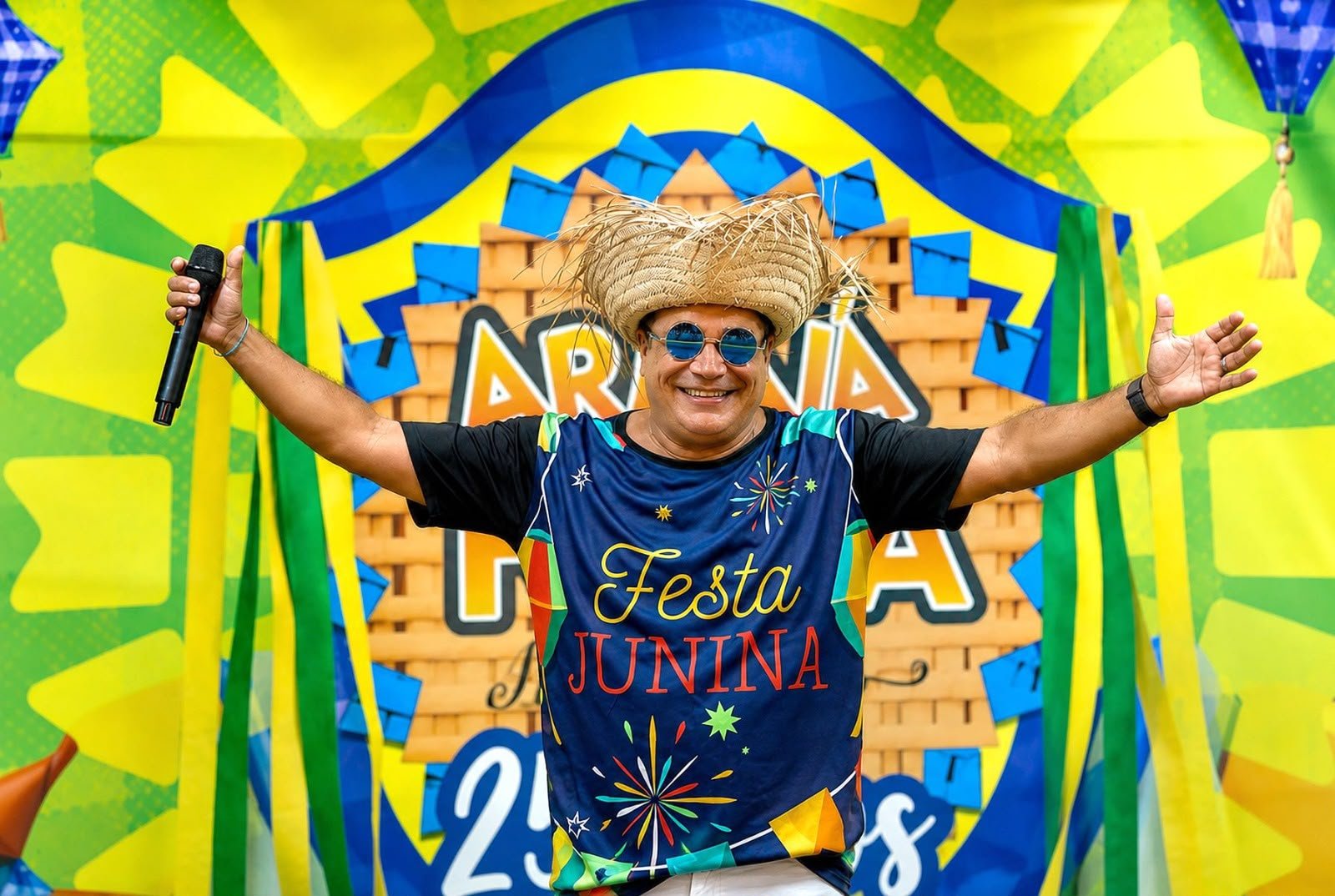 ARRAIÁ FOLIA DA FAMÍLIA ABRE AS PORTAS AO PÚBLICO PELA PRIMEIRA VEZ EM 25 ANOS