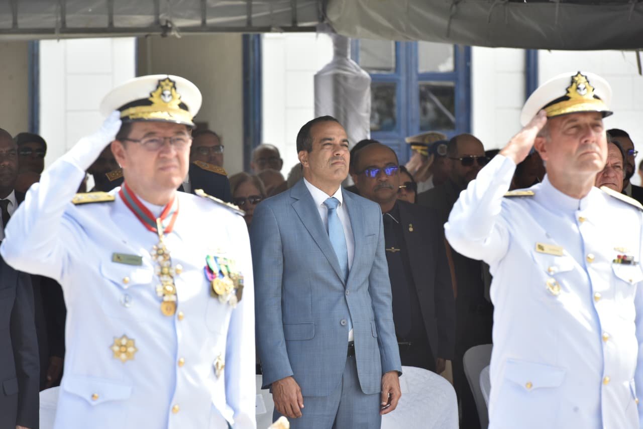 Prefeito Bruno Reis destaca parceria de Salvador com a Marinha durante cerimônia de transmissão de cargo no Comando do 2º Distrito Naval