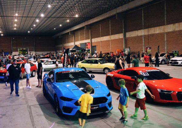 Gincanauto estreia na Bahia com competição automotiva, solidariedade e atrações gratuitas em Lauro de Freitas