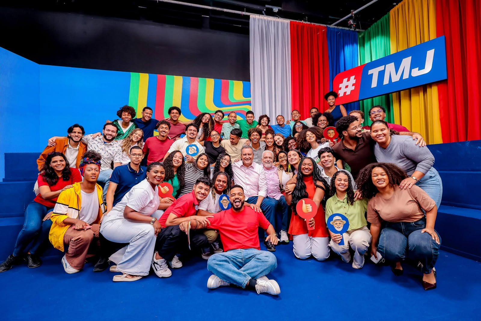 Wagner e Rui convocam a juventude baiana para participar da política durante gravação do programa Arena