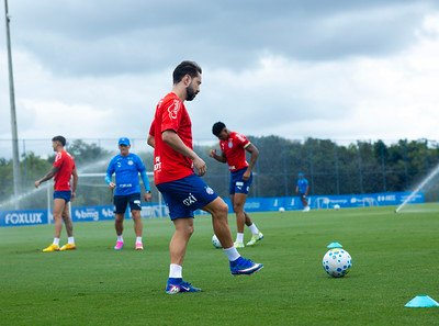 Everton Ribeiro volta ao time e reforça o Bahia contra o Bragantino