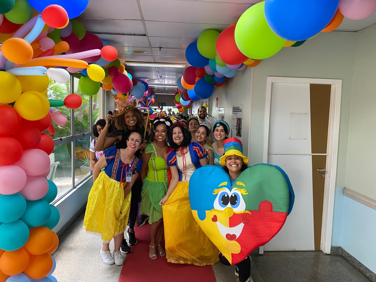 HEC promove cortejo especial para celebrar o Mês das Crianças