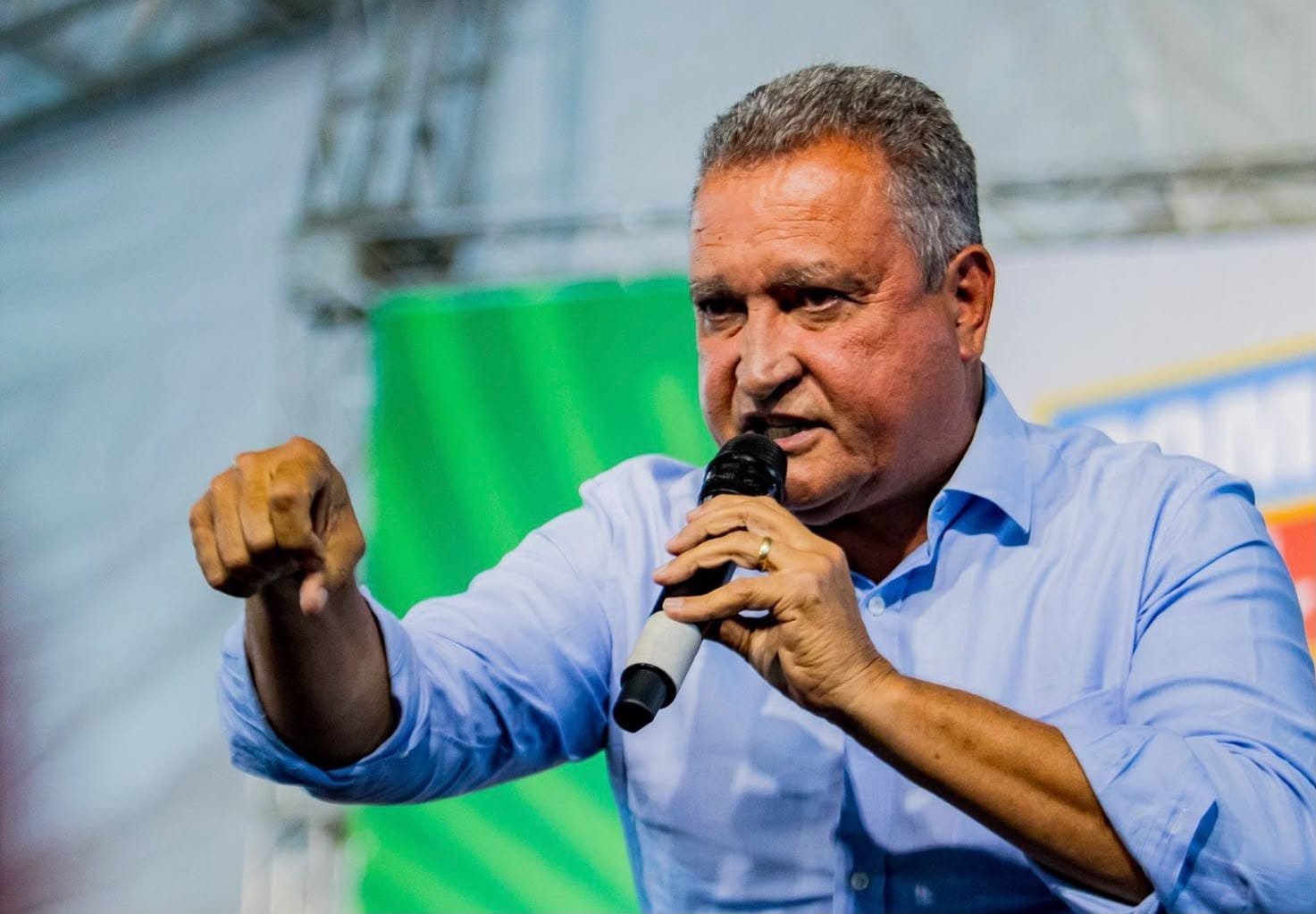 Rui Costa pede voto consciente e destaca avanços com Lula: “Votem pensando na Bahia”