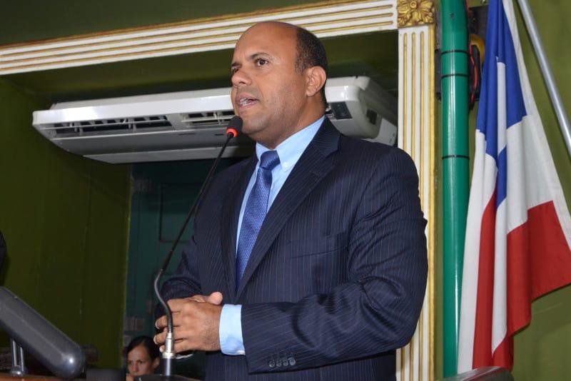 Kiki Bispo critica pedido de CEI contra Prefeitura e acusa oposição de criar factóides: “Torcem contra Salvador”