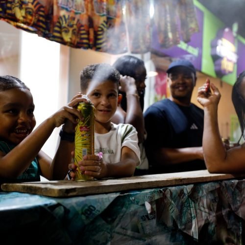 Carnaval do Nordeste de Amaralina é aberto com participação do Olodum