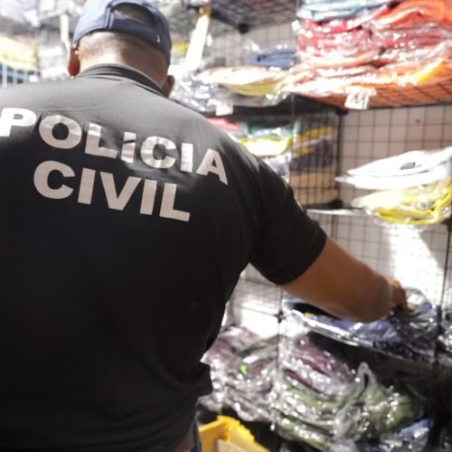 Operação Comércio Legal aprendem mais de mil peças de vestuário em durante em Salvador e RMS