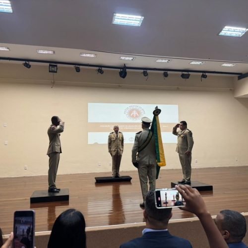 PRF participa de solenidade de Passagem de Comando da 22ª CIPM em Simões Filho/BA
