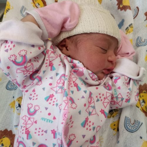 Maternidade Regional de Camaçari registra nascimento do bebê de número 15 mil