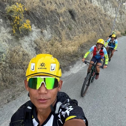 Equipe de corrida de aventura com atletas baianos busca assumir liderança do ranking mundial em disputa no Canadá