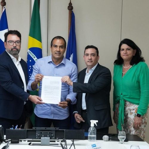 Prefeitura de Salvador e Neoenergia Coelba firmam parceria para modernizar a iluminação pública das avenidas Paralela e Carybé