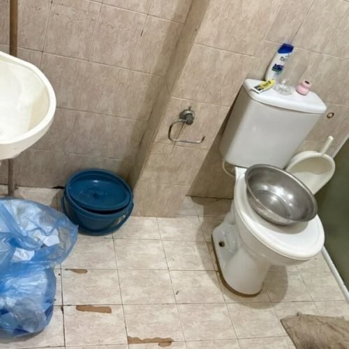 Polícia resgata idosos de abrigo ilegal em Salvador e prende responsável