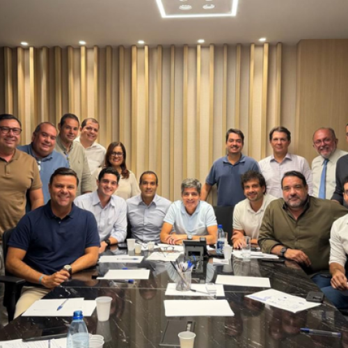 ACM Neto convoca deputados da base para reunião com pauta ”eleições 2026”