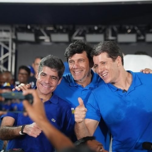 ACM Neto cresce no interior, conquista ex-eleitores do PT e intensifica discurso de mudança na Bahia