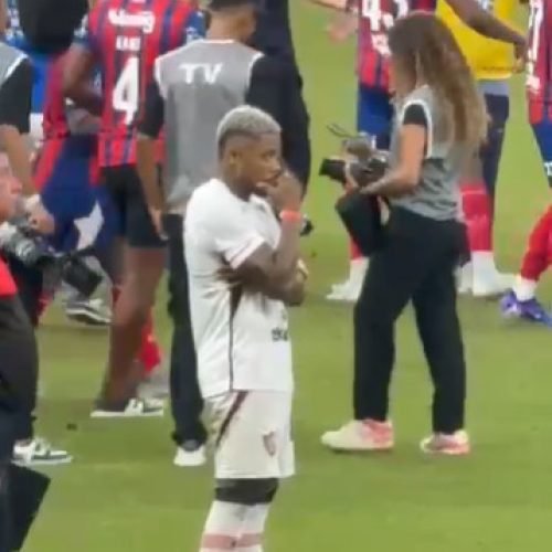 Atacante do Vitória lamenta a perda do título do Baianão 2026