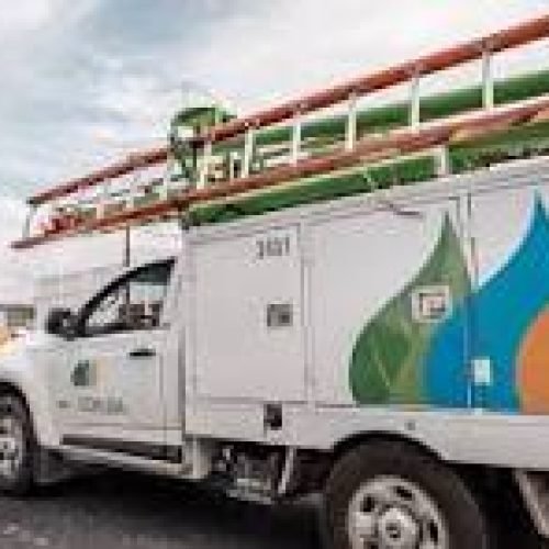 Renovação da Coelba revolta consumidores: governo ignora críticas e garante mais 30 anos de serviço questionado