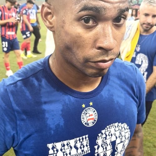 Jean Lucas brilha na Fonte Nova e garante vitória do Bahia com dois gols