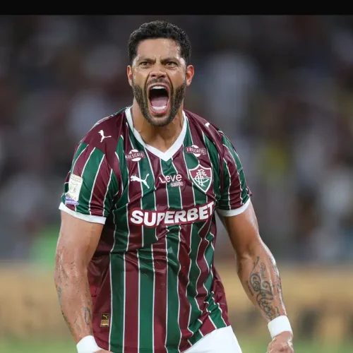 Fluminense vira sobre o Remo e se mantém firme no G-4 do Brasileirão