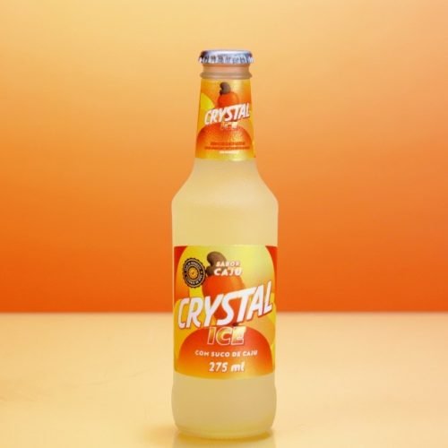 Crystal Ice lança bebida inédita sabor caju, feita com suco da fruta do Nordeste