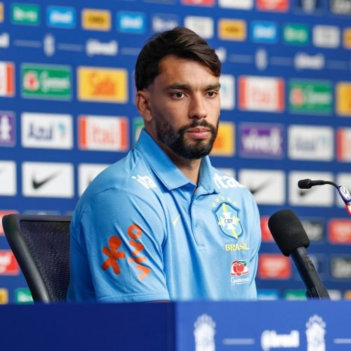 Lucas Paquetá: “Ficamos muito felizes com a volta do Neymar”