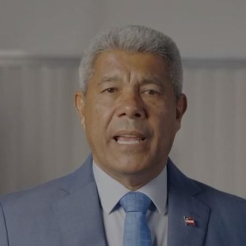 Jerônimo reage à crise global e anuncia medidas para segurar alta dos combustíveis na Bahia