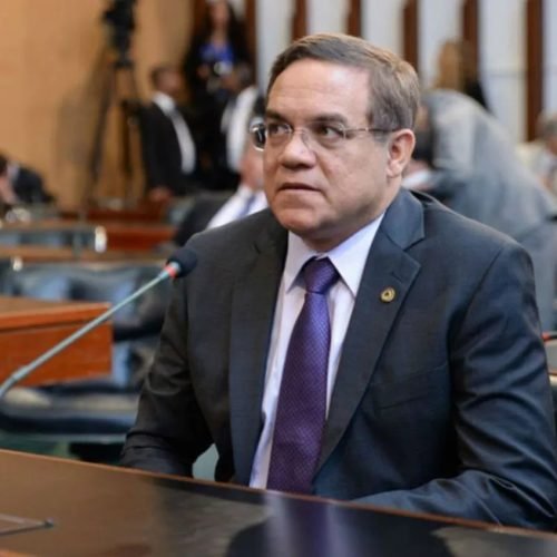 Deputado Luciano Ribeiro é eleito vice-presidente da CCJ da Assembleia por unanimidade