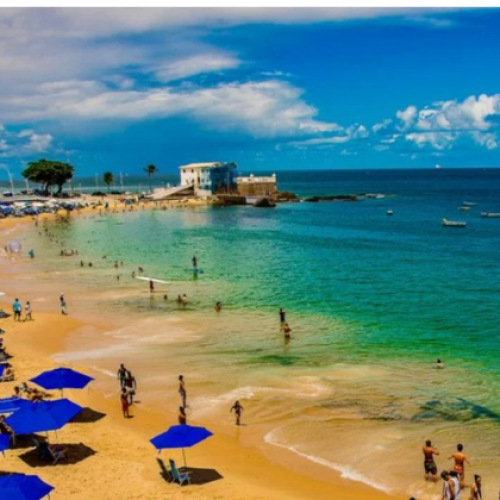 Alerta em Salvador: risco elevado leva Prefeitura a recomendar evitar o mar