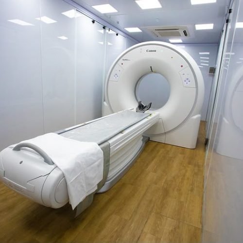 Bahia recebe tomógrafos e novos equipamentos para ampliar oferta de cirurgias no SUS