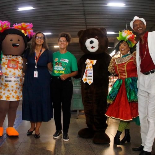 Em ritmo de Carnaval, estações do metrô recebem ações de cuidado e combate à exploração infantil