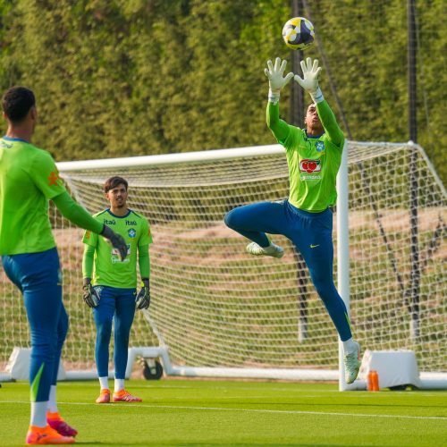Seleção Sub-17 realiza penúltimo treino antes da estreia na Copa do Mundo