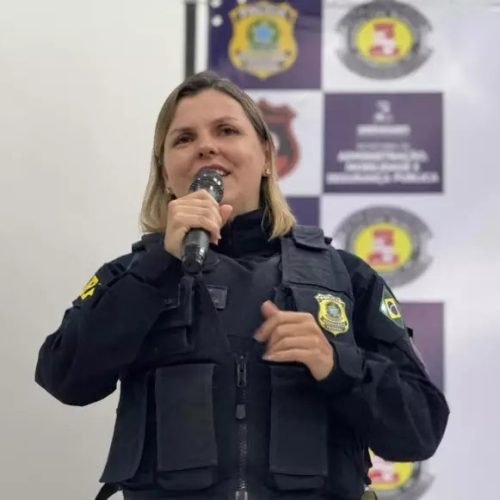 Inspetora da PRF é presa por injúria racial contra capitão da PM durante jogo infantil em Feira de Santana