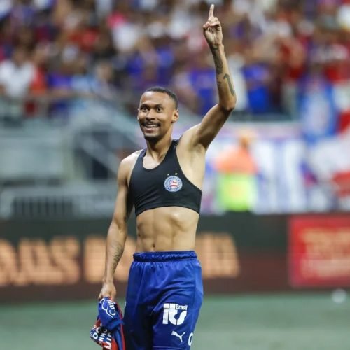 Ademir faz golaço e garante triunfo do Bahia contra Palmeiras