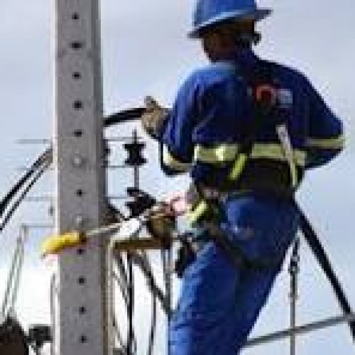 Ajuizada ação civil pública contra a Coelba por falhas no fornecimento de energia em Uauá