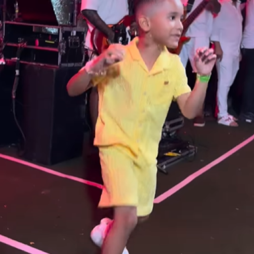 Criança arrebenta em Show de Tony Salles