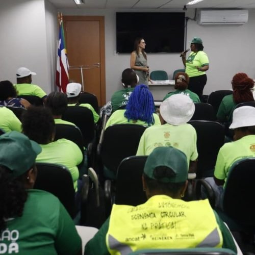 Defensoria discute gestão de resíduos e inclusão de catadores(as) no Carnaval 2026