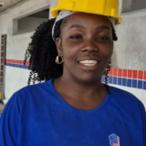Conder promove inclusão da mulher na construção civil