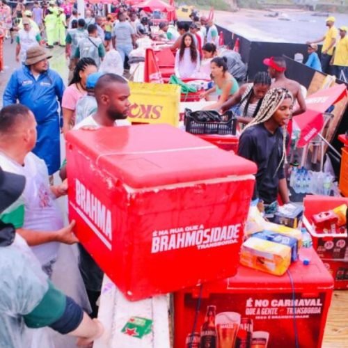Prefeitura abre cadastramento de ambulantes para trabalhar nas festas populares de Salvador