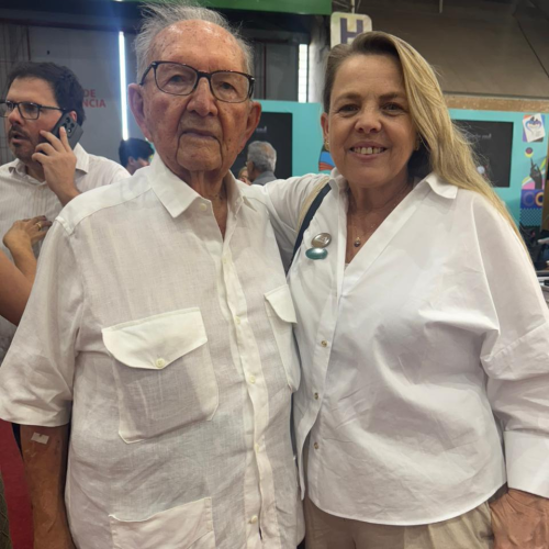 Autores nordestinos são prestigiados na Bienal de Pernambuco