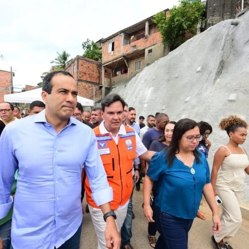 Prefeitura assina ordem de serviço para novas obras de contenção de encostas nesta quinta-feira (23)