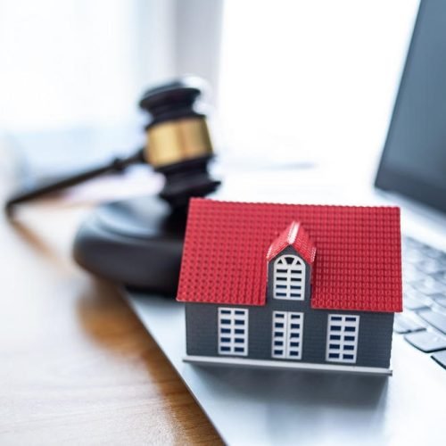 Freitas realiza leilão com 28 imóveis e lances a partir de R$18 mil