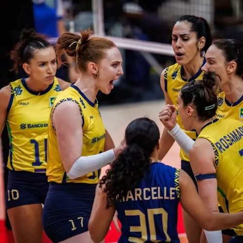 Brasil avança para semifinal do Mundial de vôlei feminino