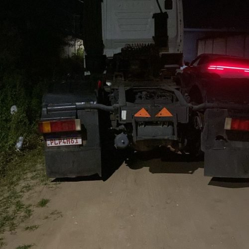 Polícia Civil recupera caminhão furtado em Feira de Santana