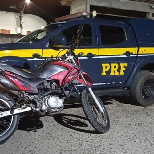 PRF recupera motocicleta clonada em Itabuna