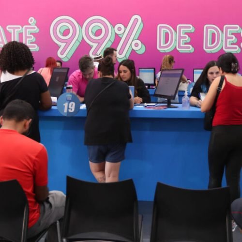 Serasa realiza mutirão de renegociação de dívidas amanhã (09)